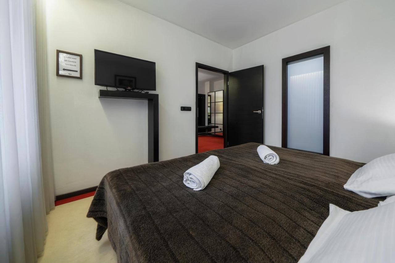 Hotel Astory Plzen Luaran gambar