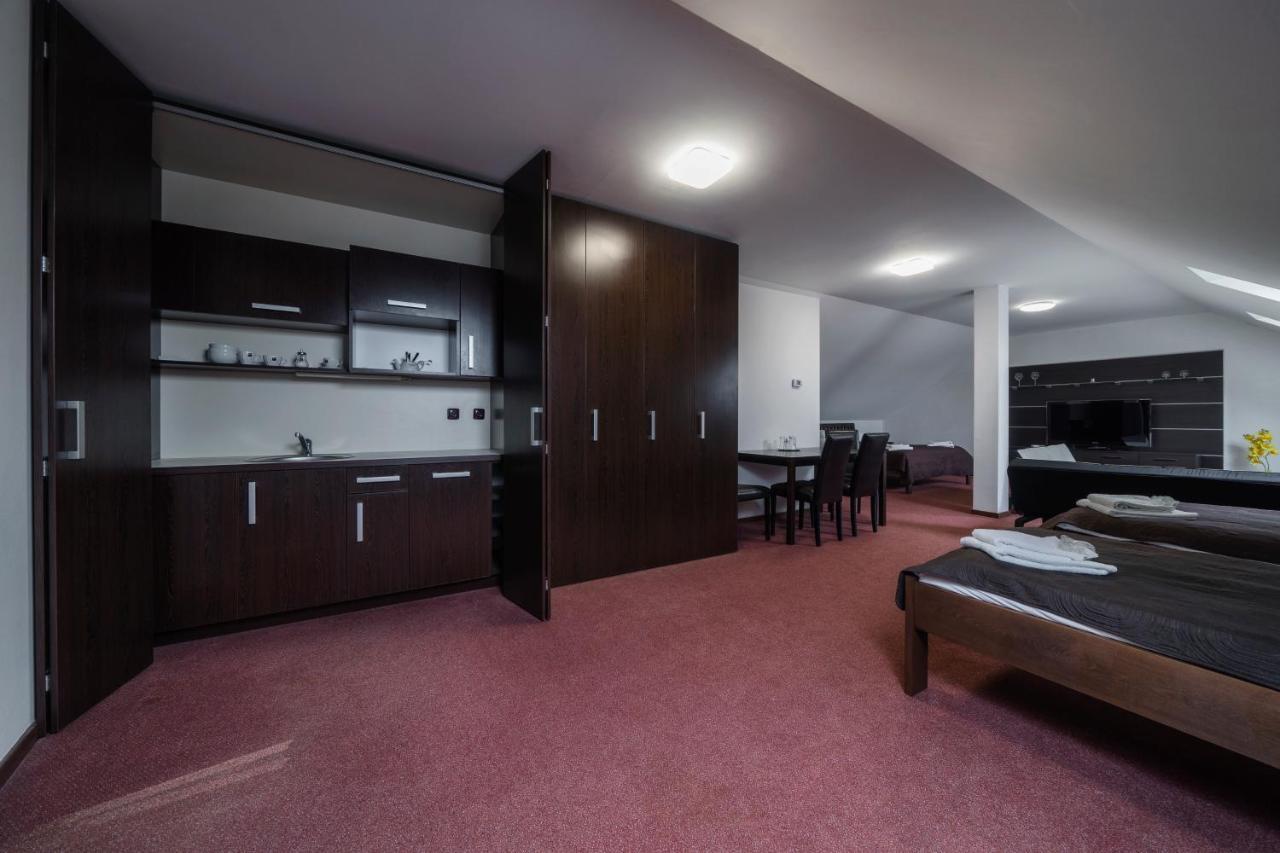 Hotel Astory Plzen Luaran gambar