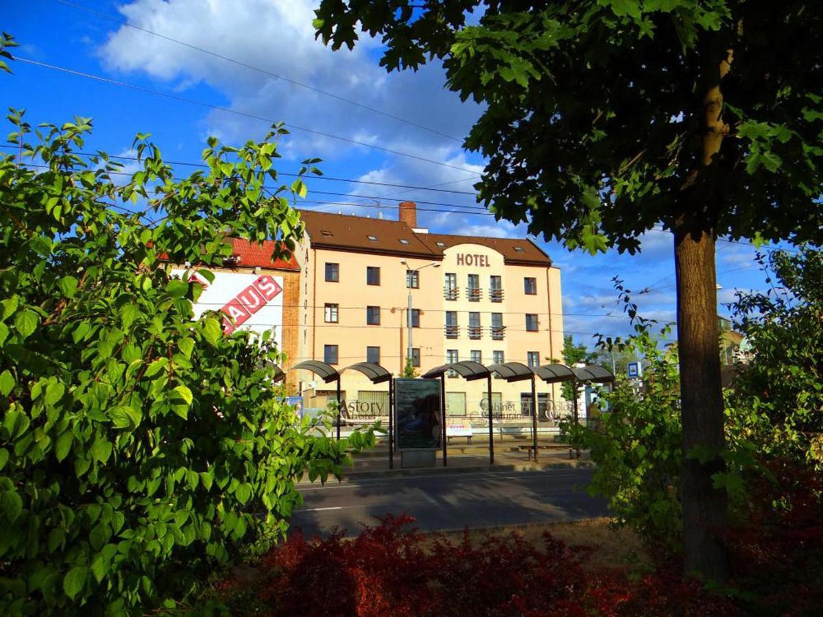 Hotel Astory Plzen Luaran gambar