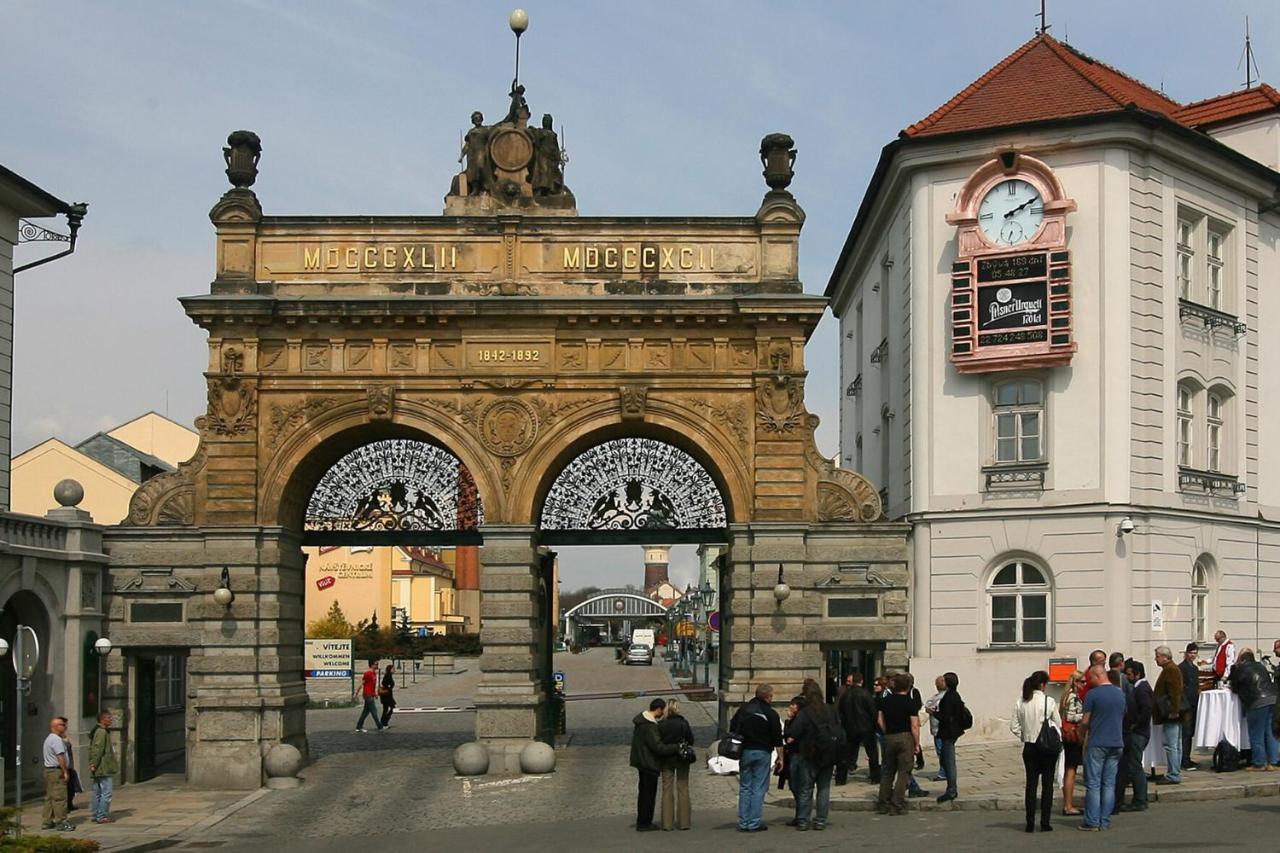 Hotel Astory Plzen Luaran gambar