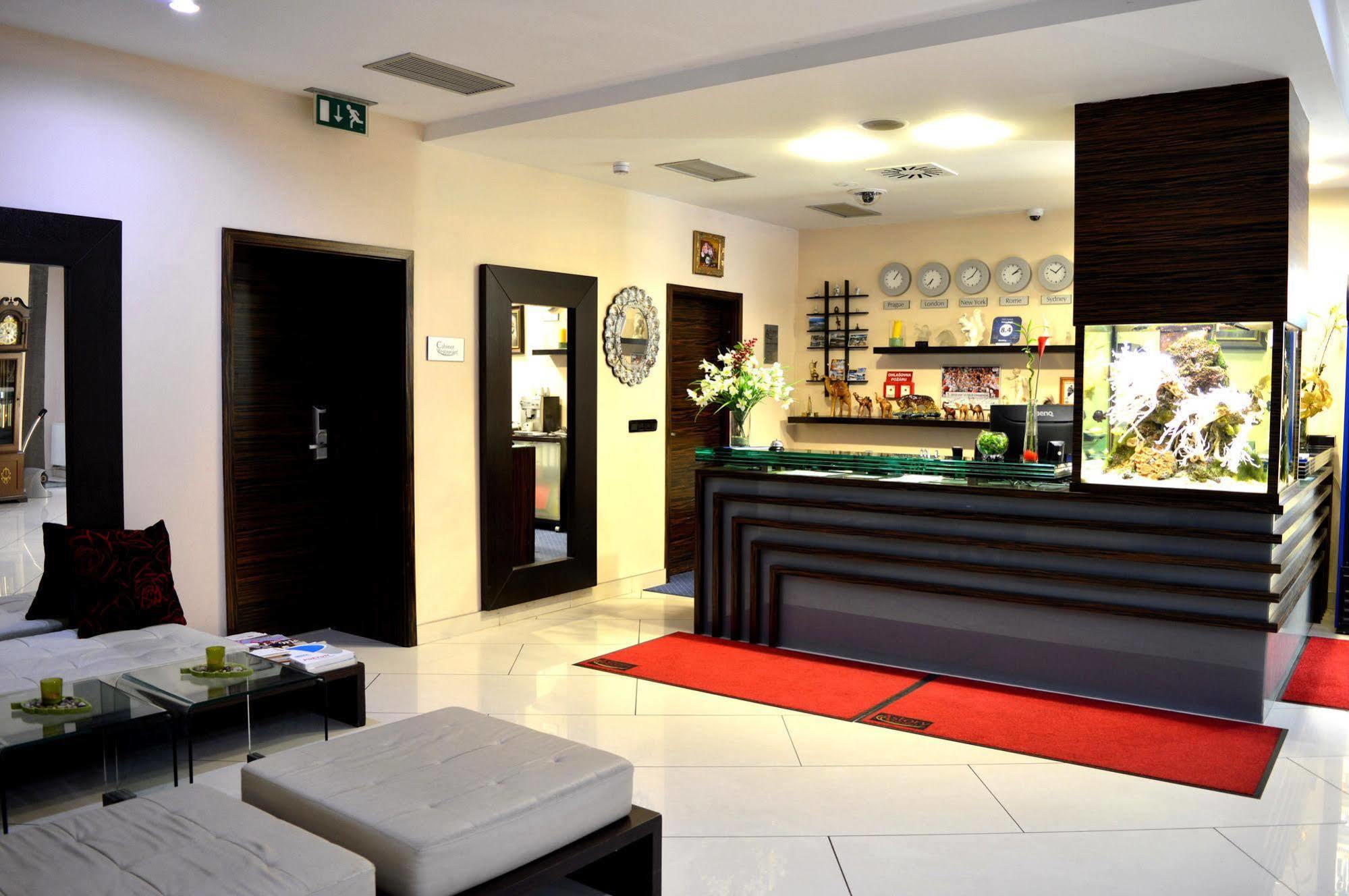 Hotel Astory Plzen Luaran gambar